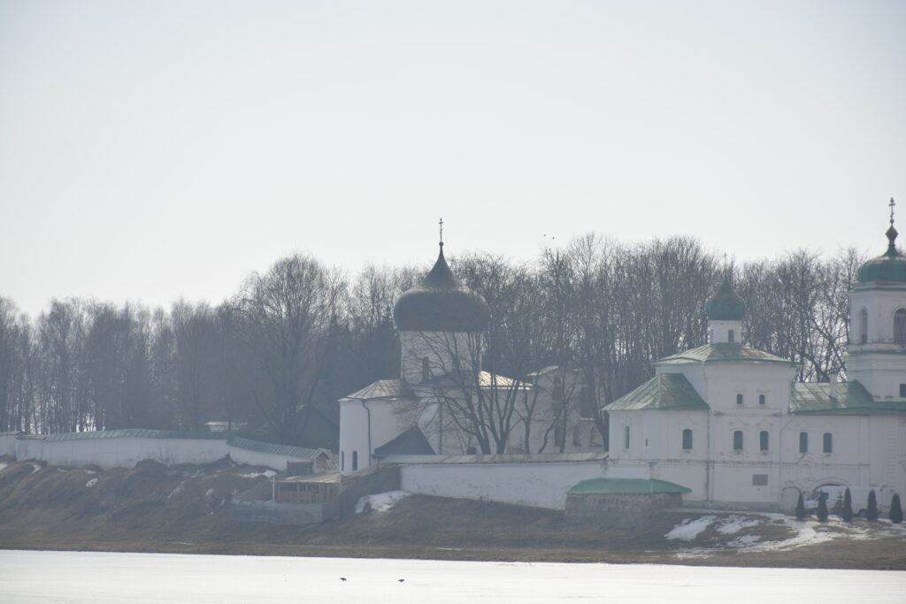 Мирожский монастырь